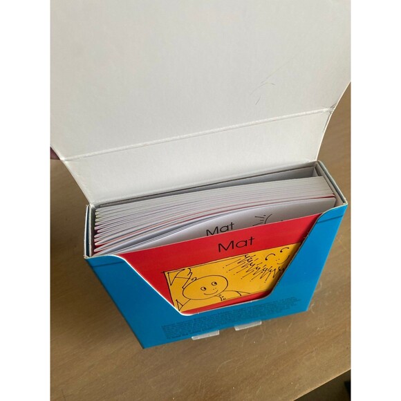 Bob Books - Set 1: Beginning Readers Box Set | Phonics, Ages 4 and up NIB - Picture 3 of 7